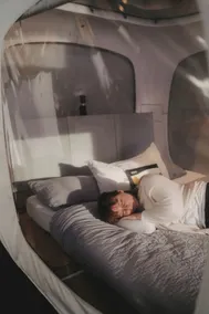 One Night in a Museum - LUNA Sleep Cube - Room