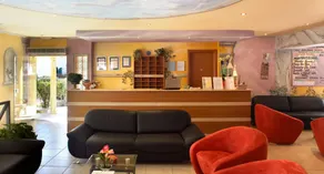 Marietta Hotel & Apartments - Réception