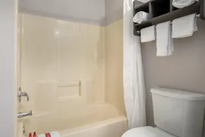 Surestay Plus By Best Western St. James Donaldsonville - Salle de bain