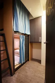 Loosha Hostel - Room