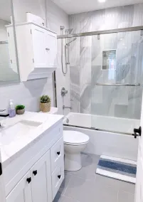 Lux Apartment on hill close to SF - Badezimmer
