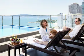 Gibson Hotel Nha Trang - Pool