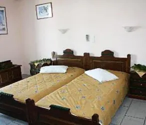 Golden Silence Studios - Room