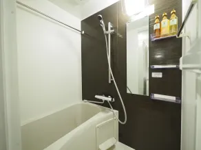 Luana Shibuya - Bagno
