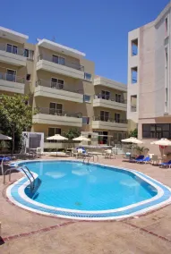 Michel Apartments - Piscine