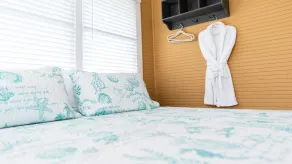 Meranova Guest Inn - Chambre