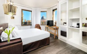 H10 Montcada - Vue de la chambre
