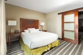 Embassy Suites by Hilton San Francisco Airport Waterfront - Chambre