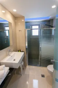 Paradise Lost Hotel-Apartments - Bad