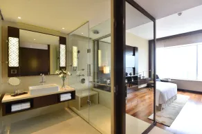 Kochi Marriott Hotel, LuLu International Shopping Mall - View from room