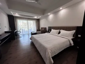 Jagriti Dham - Camera