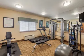 Best Western Plus Red River Inn - Fitness facility