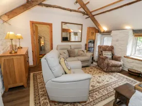 Gull Cottage - Interior
