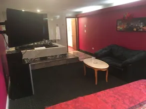 Midway Inn & Suites - Chambre