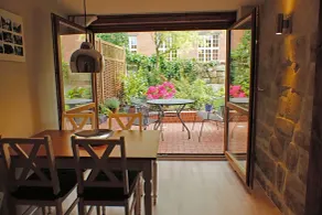 Ferienhaus Stobenstraße - Historisches Fachwerkhaus mit Terrasse & Parkplatz - In-room dining