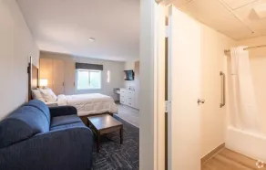 Residences at Solomon Pond - Chambre