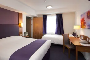 Premier Inn Heathrow Airport Terminal 5 - Room