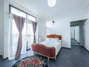 KAPINGA'S HOUSE - Room