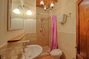 Agriturismo Podere Delle Querci - Bathroom