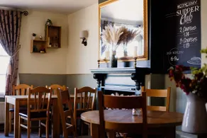 The Cricketers Arms - Restaurant