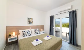Cretan Sunset Villa Heated Pool - Rom