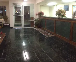 Garden Inn & Suites - Resepsjon