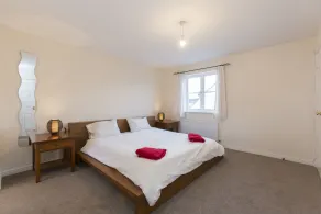 5 Rosebay Gardens - Room