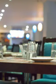 Hotel Seasons Inn - Restaurant