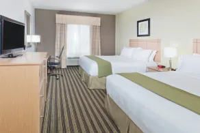 Holiday Inn Express Hotel & Suites Alvarado by IHG - Room