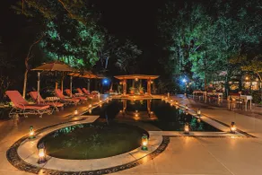 Brij Sone Bagh, Bandhavgarh - A Luxury Jungle Retreat - Piscina