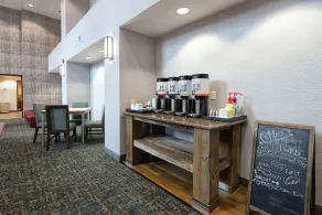 Hampton Inn & Suites Tucson East/Williams Center - Restaurant