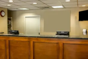 Quality Inn Riverside near UCR and Downtown - Réception