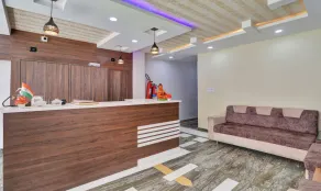 Itsy Hotels Royal Galaxy - 3 km From Sangam - Réception