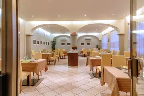 Sam Hotel - Restaurang