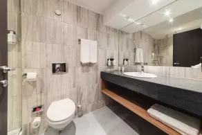 Holiday Inn Bucharest - Times by IHG - Bathroom