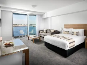 Be. Fremantle - Room