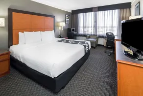 La Quinta by Wyndham Buena Park - Chambre