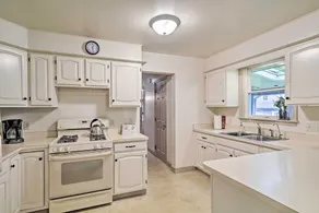 Family Home w/ WiFi, 14 Mi to Dutch Wonderland! - Intérieur