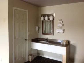 Parks Inn Bowie - Room