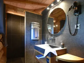 Les Chalets de Maramour - Bathroom
