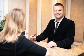 Hotel Stern - Self Check-In - Réception