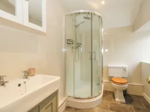 Half Pint Cottage - Badezimmer