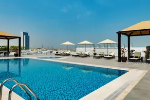 Four Points by Sheraton Production City, Dubai - Pool
