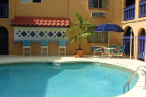 Sevilla Inn Kissimmee- Near Disney - Piscina