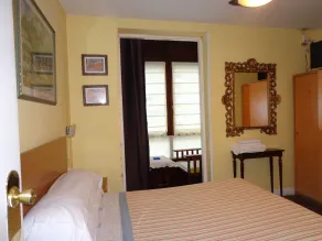 Pension Areeta - Habitación