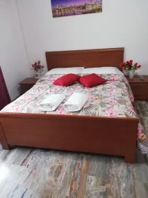 Holiday Guesthouse - Room