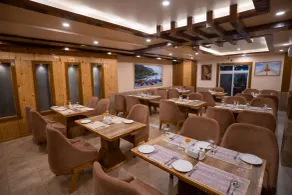 Hotel Pauwa Pokhara - Restaurant