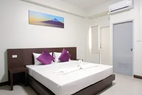 C Room Extra "Mai Samakkhi 15" by Choktawee - Room