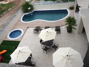 Ville de Montagne Hotel - Piscina