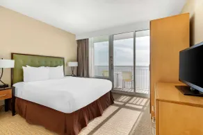 Hilton Ocean Beach Club Resort, Virginia Beach, VA - Zimmer